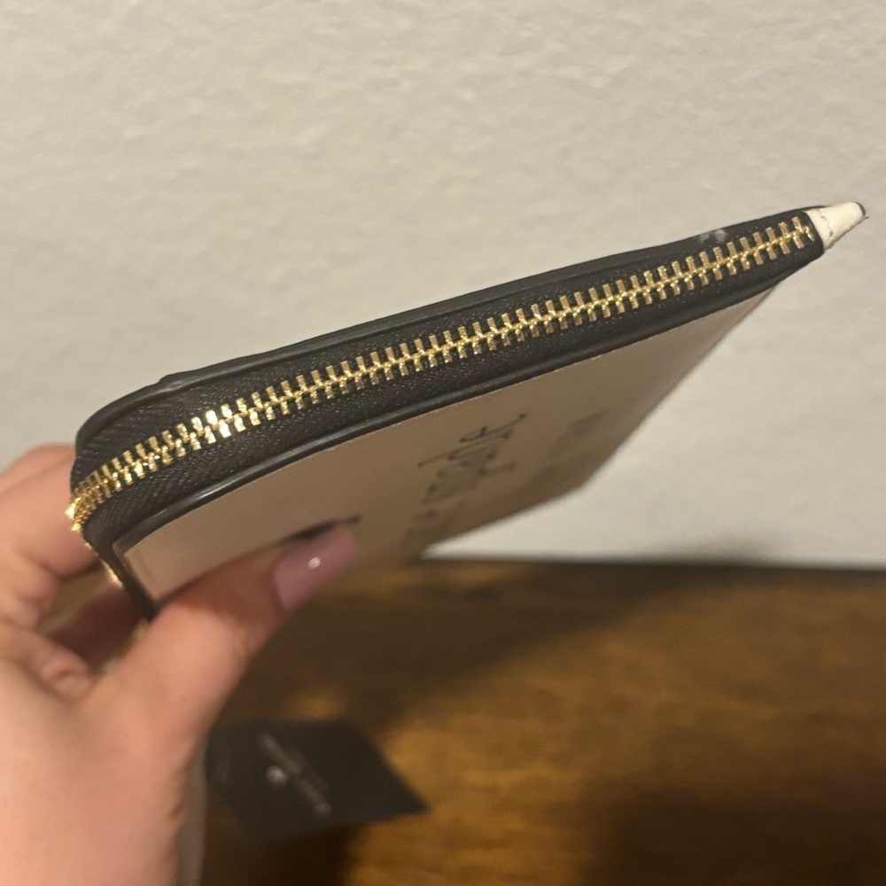 Kate Spade Cream and Black Clutch - Picture 5 of 9